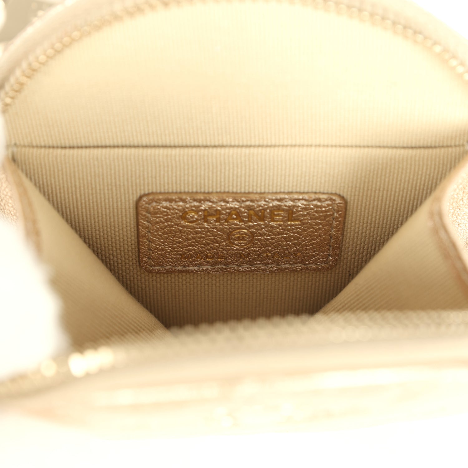 chanel-round-clip-on-coin-purse-and-airpod-pro-case-metallic-gold-goatskin-light-gold-metal-1