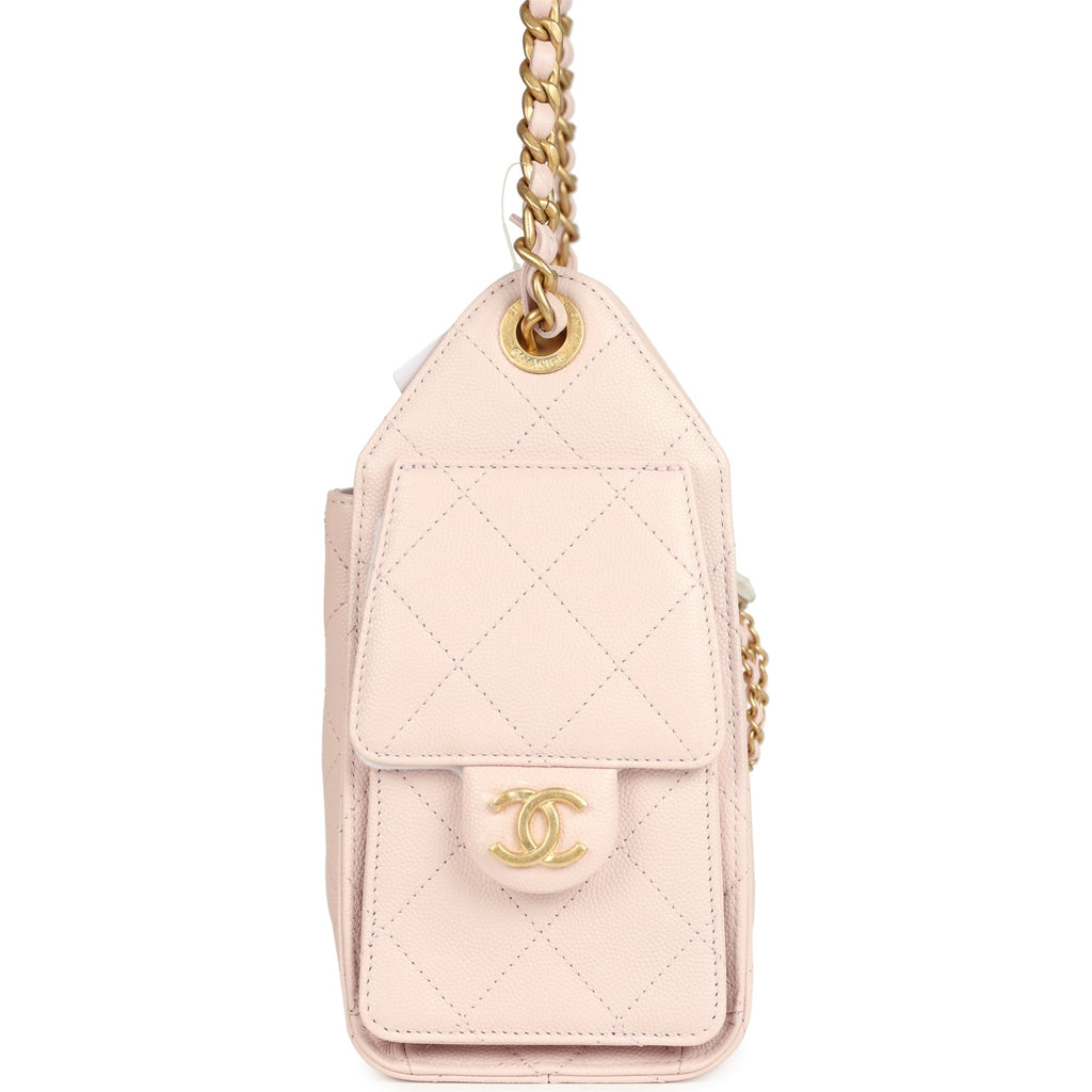 chanel-mini-25-hobo-bag-light-pink-caviar-antique-gold-metal-2