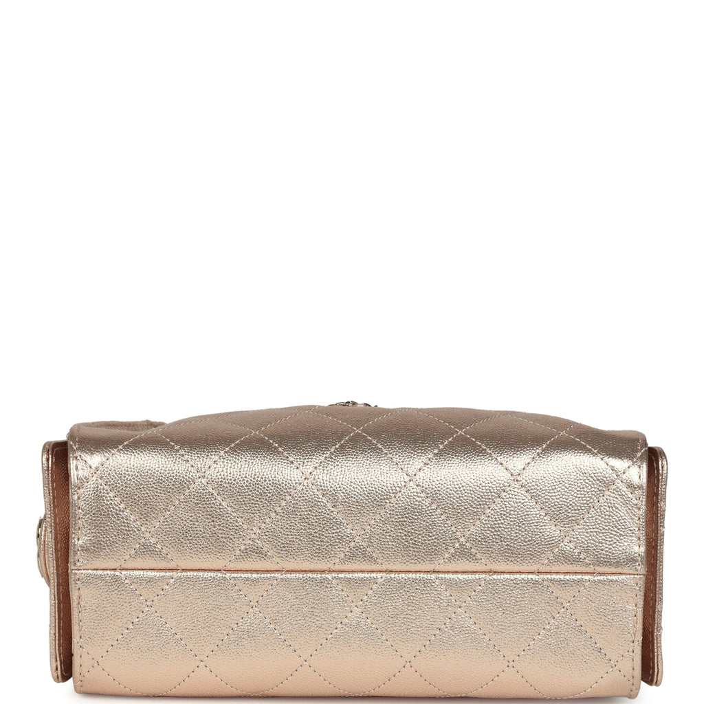 chanel-mini-25-hobo-bag-metallic-rose-gold-caviar-caviar-light-gold-metal-1