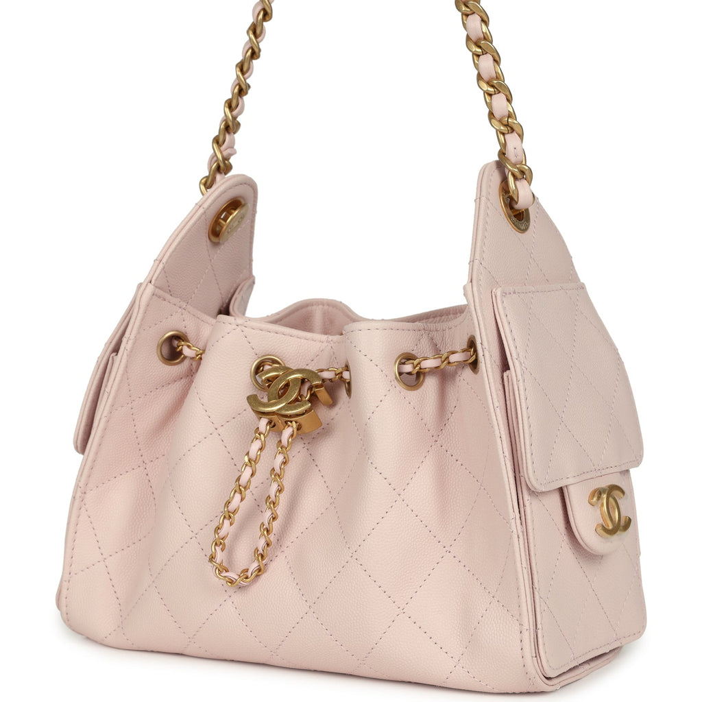chanel-mini-25-hobo-bag-light-pink-caviar-antique-gold-metal-3