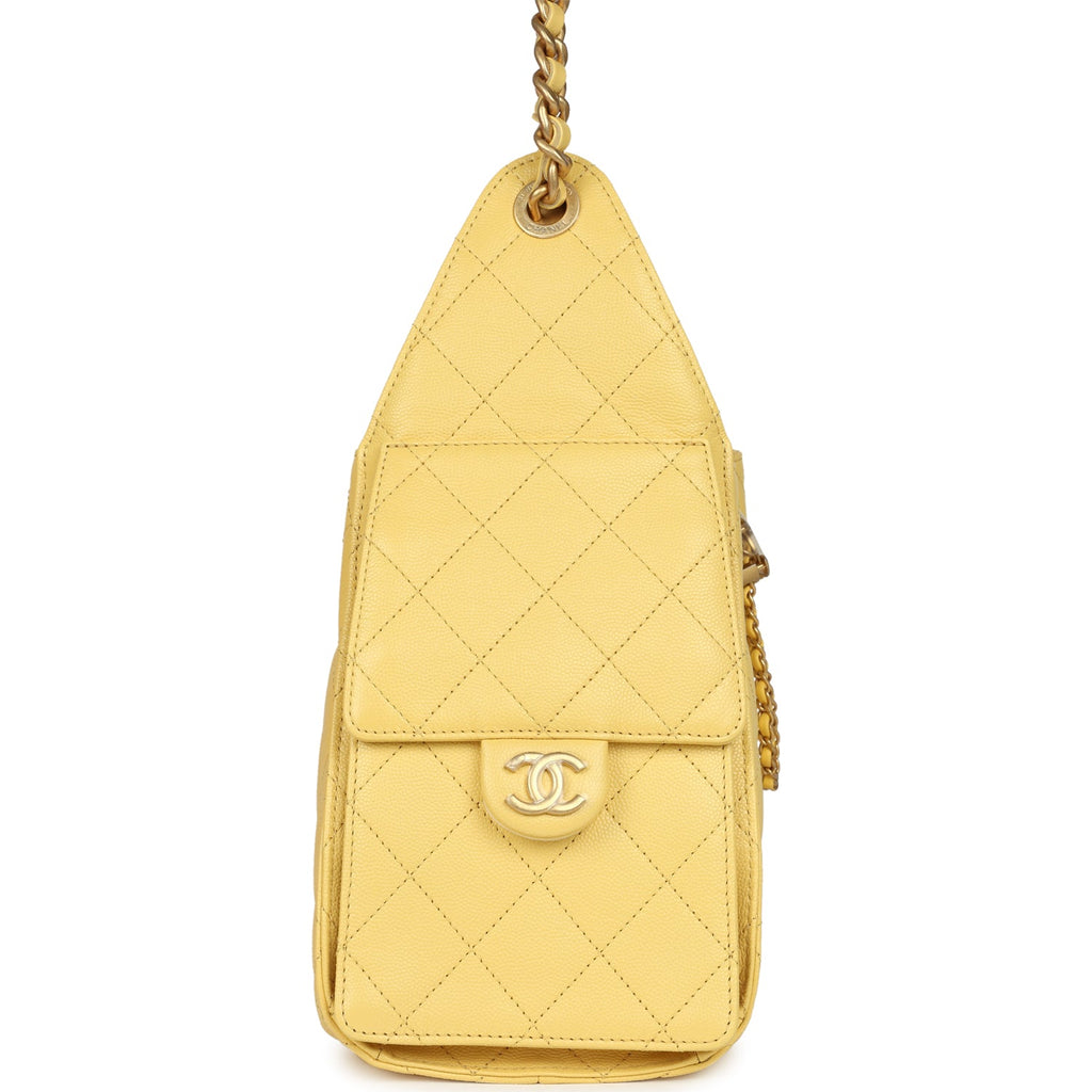 chanel-small-25-hobo-bag-yellow-caviar-antique-gold-metal
