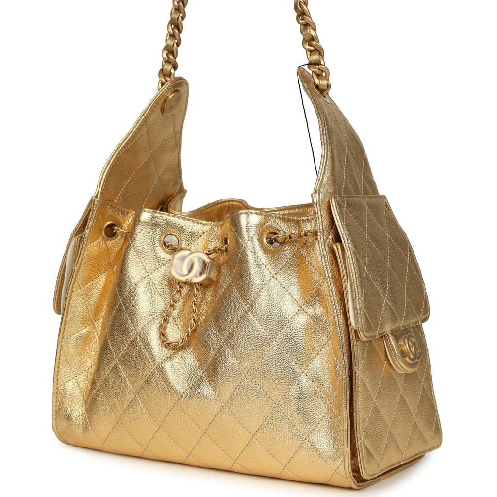chanel-small-25-hobo-bag-metallic-gold-caviar-antique-gold-metal-4