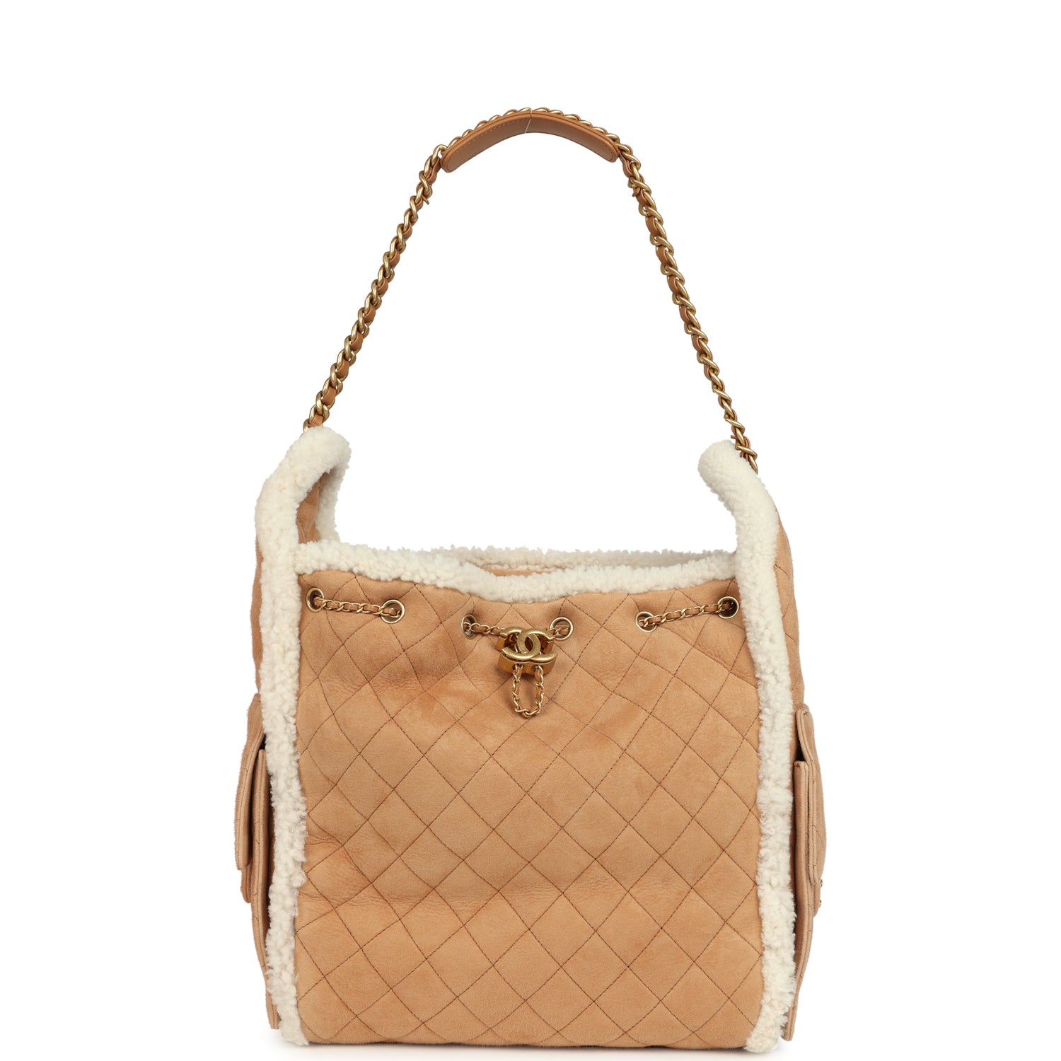 chanel-medium-25-hobo-bag-beige-suede-and-white-shearling-antique-gold-metal