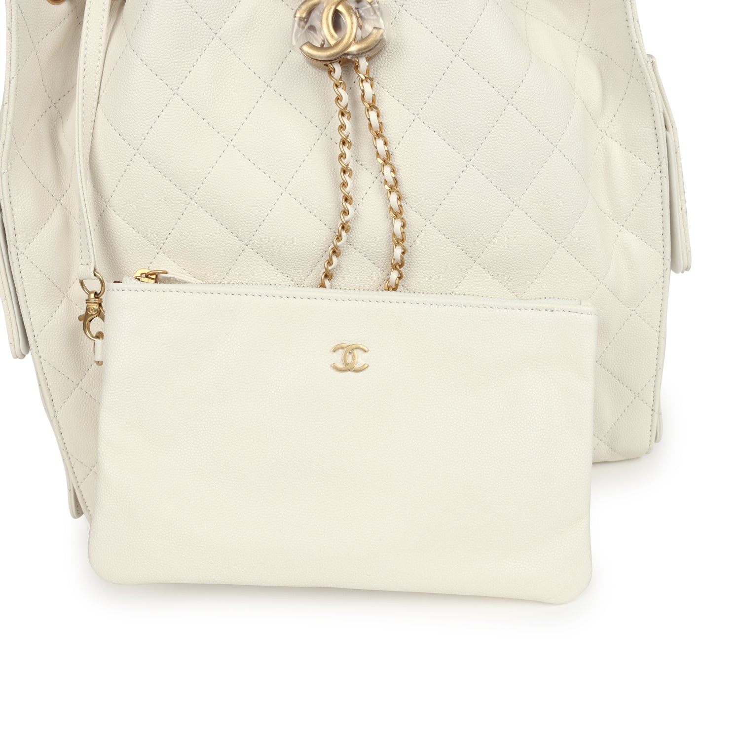 chanel-medium-25-hobo-bag-white-caviar-antique-gold-metal-5