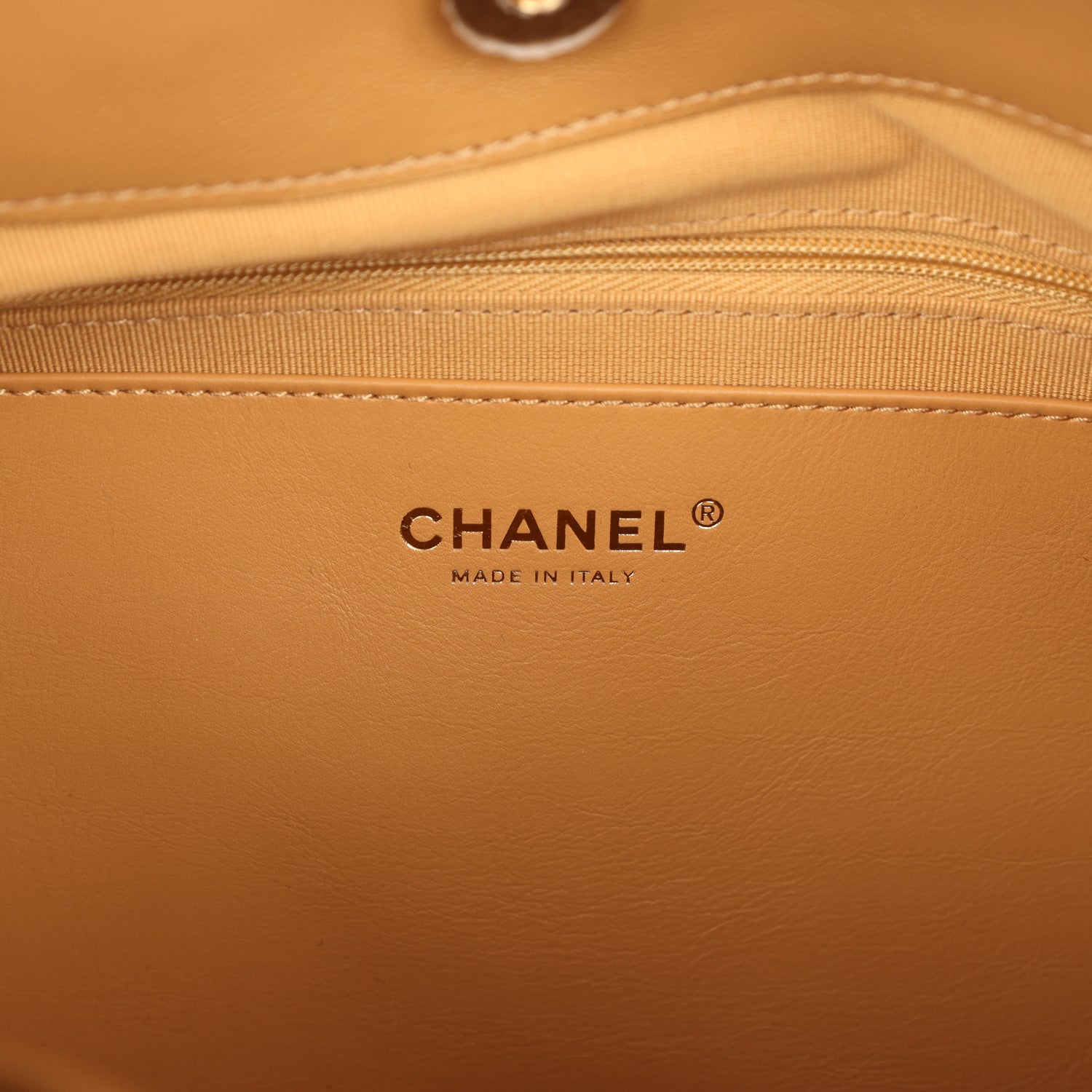 chanel-maxi-hobo-bag-beige-suede-antique-gold-metal