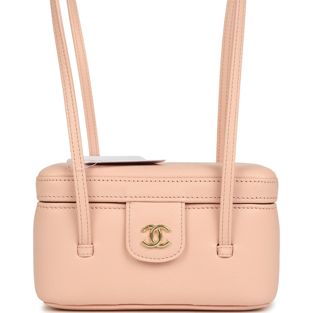 chanel-preppy-coco-long-vanity-with-straps-light-pink-shiny-caviar-brushed-gold-metal