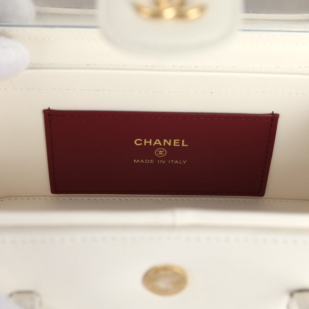 chanel-preppy-coco-long-vanity-with-straps-white-shiny-caviar-brushed-gold-metal