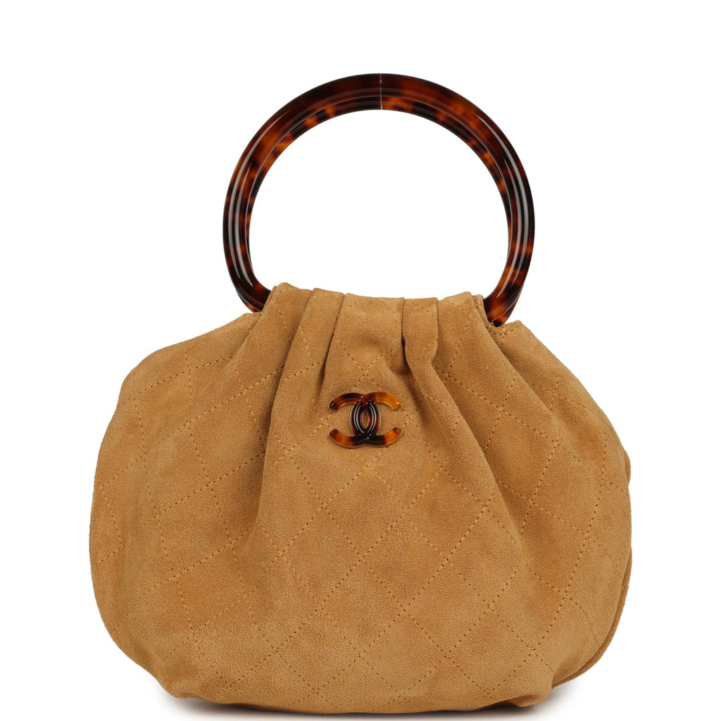 chanel-small-pouch-beige-suede-tortoiseshell-metal-1