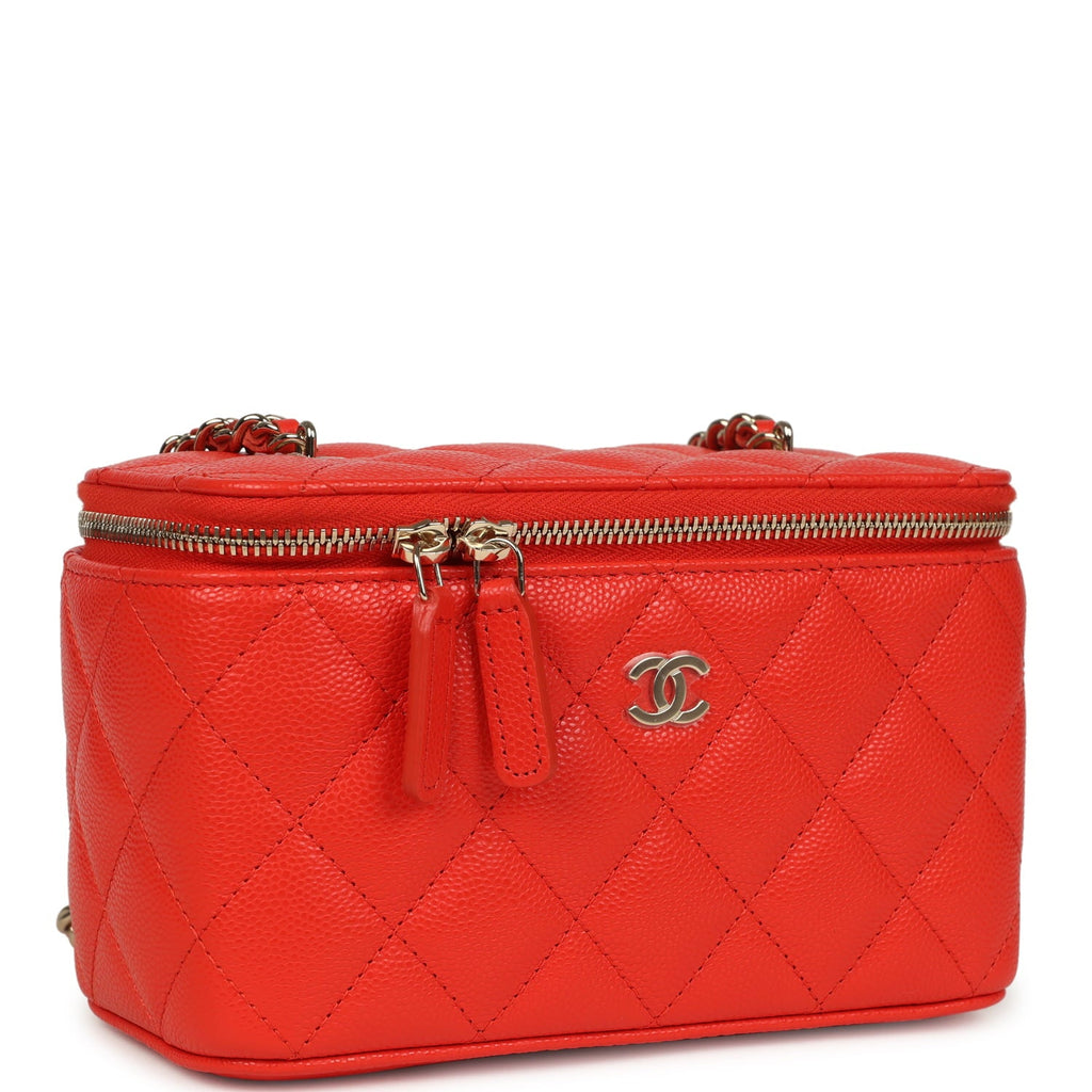 chanel-small-classic-vanity-case-red-shiny-caviar-light-gold-metal