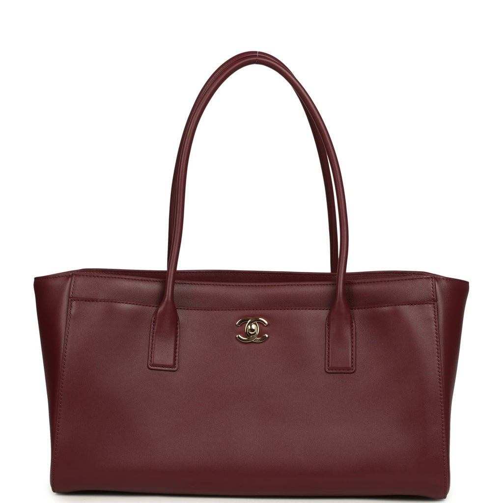 chanel-small-cerf-shopping-bag-burgundy-calfskin-gold-metal