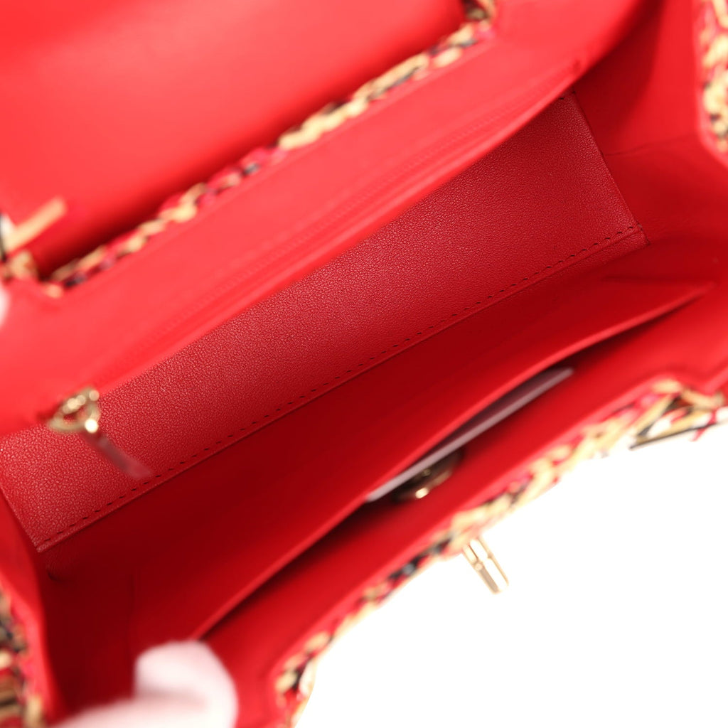 chanel-small-fringe-kelly-red-beige-black-raffia-wood-and-light-gold-metal