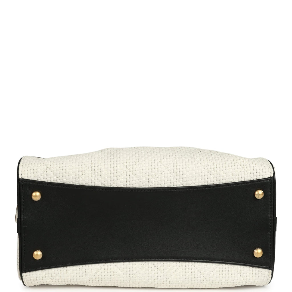 chanel-small-25-hobo-bag-white-raffia-and-black-calfskin-antique-gold-metal-2