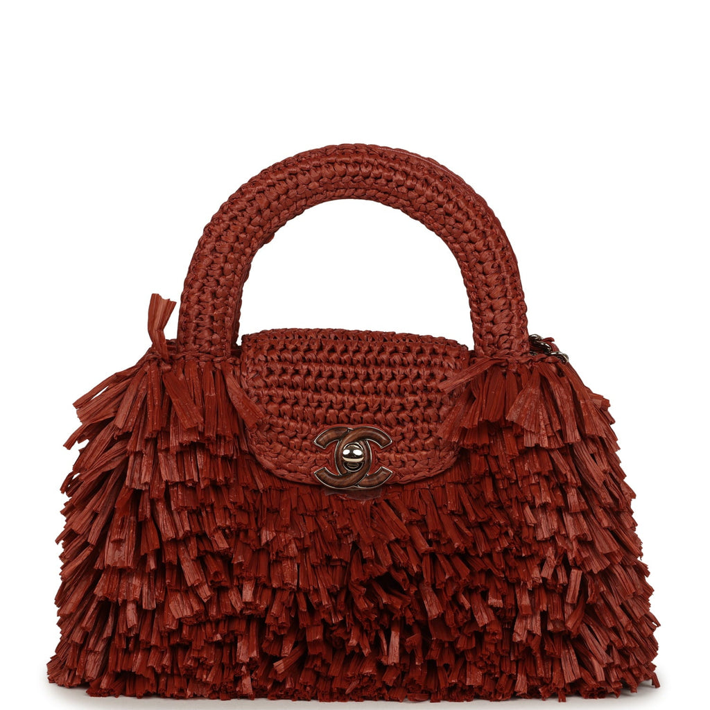 chanel-small-fringe-kelly-dark-red-raffia-wood-and-light-gold-metal-1