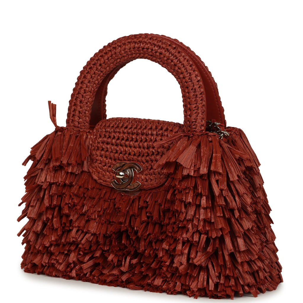 chanel-small-fringe-kelly-dark-red-raffia-wood-and-light-gold-metal-1