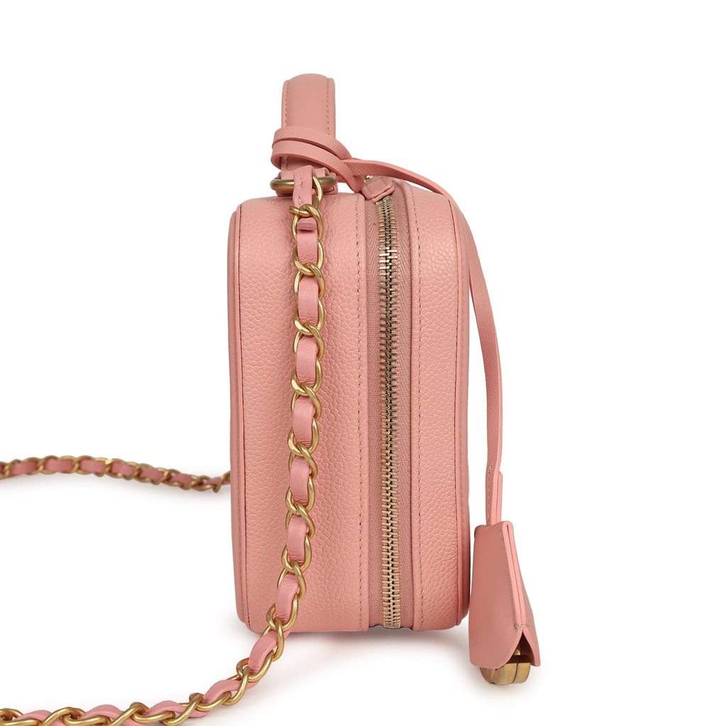 pre-owned-chanel-medium-cc-filigree-vanity-case-pink-caviar-brushed-gold-metal