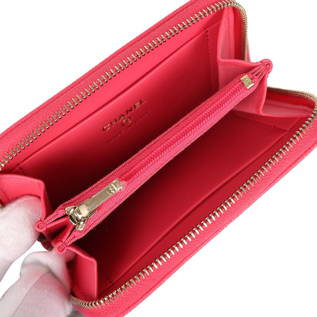 chanel-cc-zipped-wallet-fuchsia-shiny-caviar-light-gold-metal