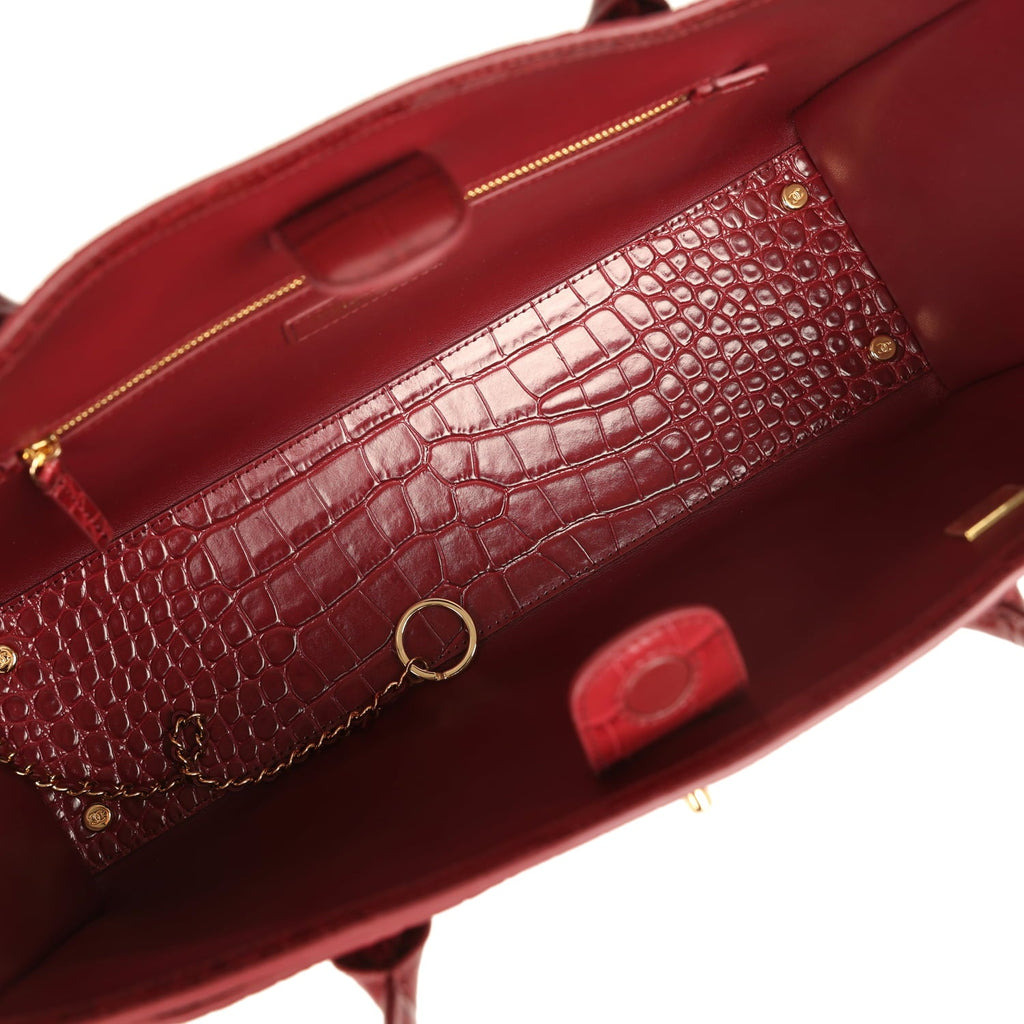chanel-small-cerf-shopping-bag-burgundy-croc-embossed-calfskin-gold-metal-1
