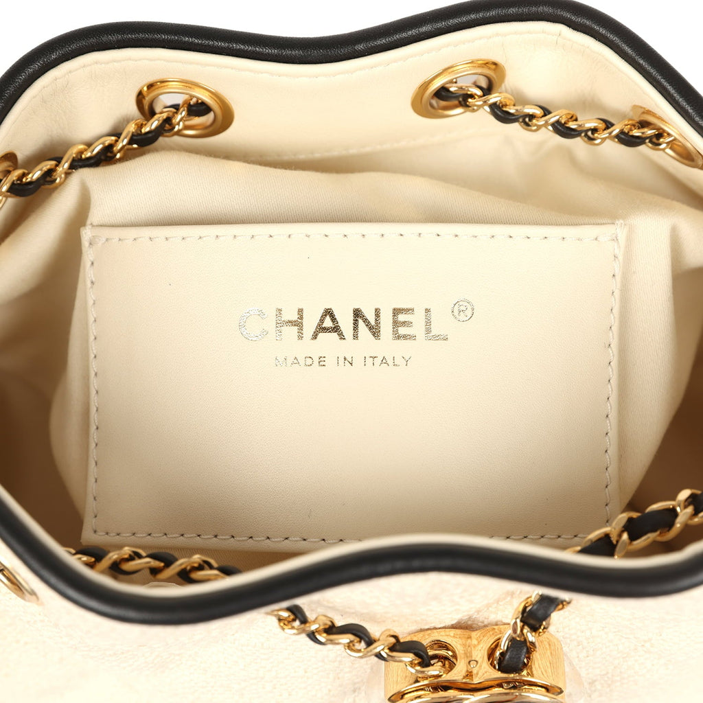chanel-mini-25-hobo-bag-ecru-canvas-and-black-calfskin-gold-metal
