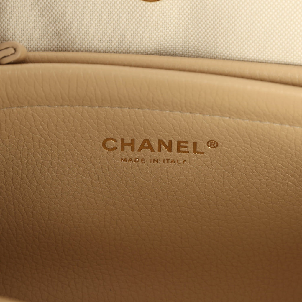 chanel-small-urban-essential-east-west-shopping-tote-light-beige-caviar-gold-metal-2