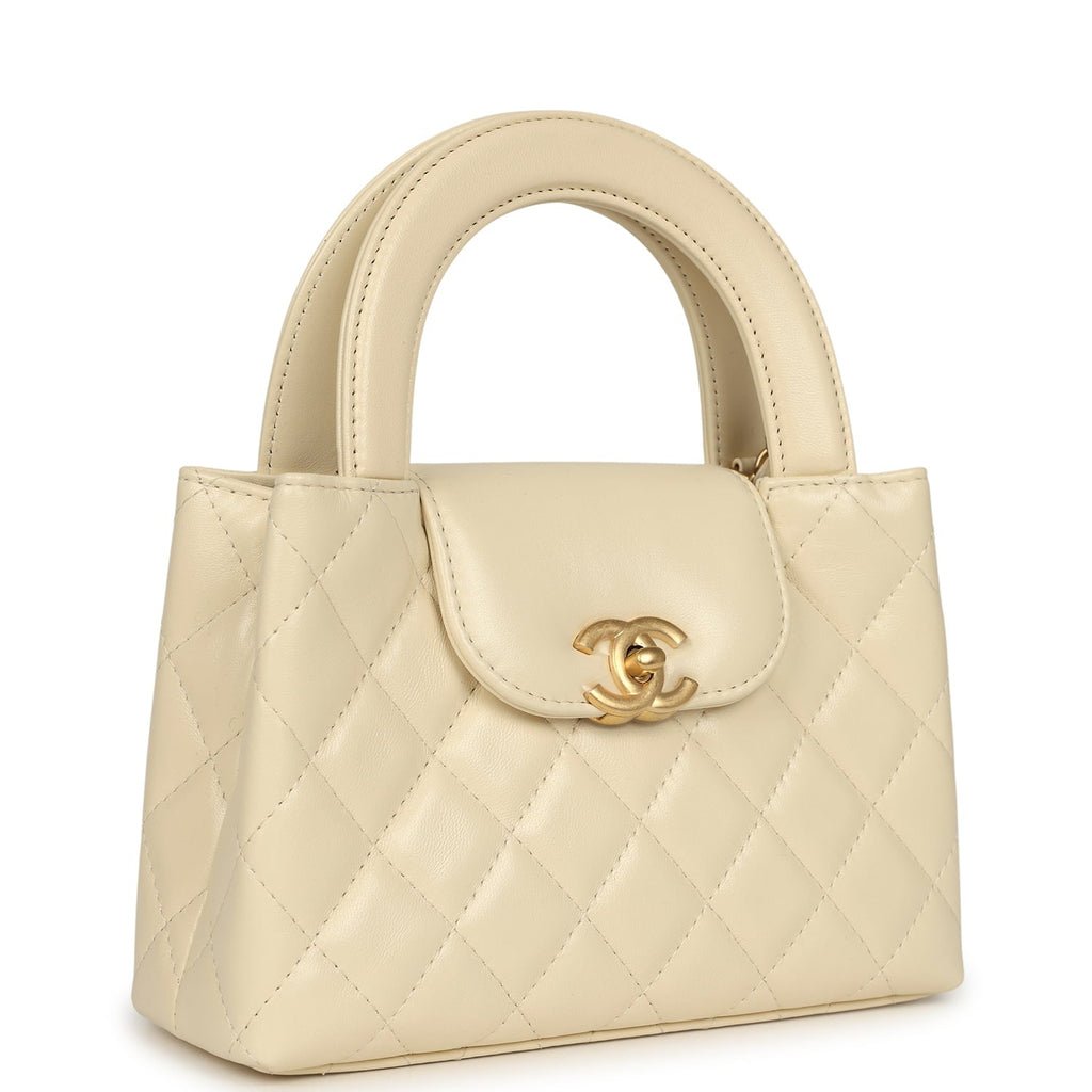chanel-small-kelly-shopper-light-beige-shiny-aged-calfskin-brushed-gold-metal