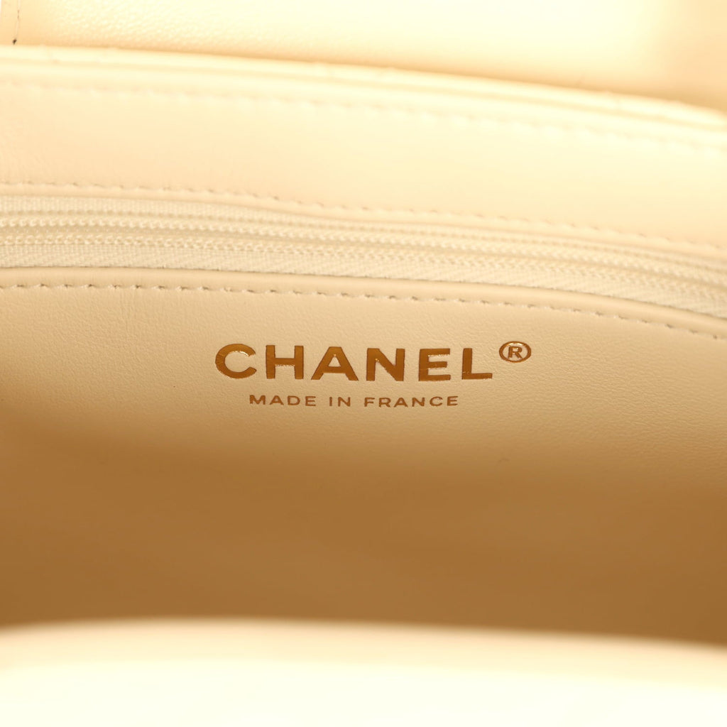 chanel-small-kelly-shopper-light-beige-shiny-aged-calfskin-brushed-gold-metal