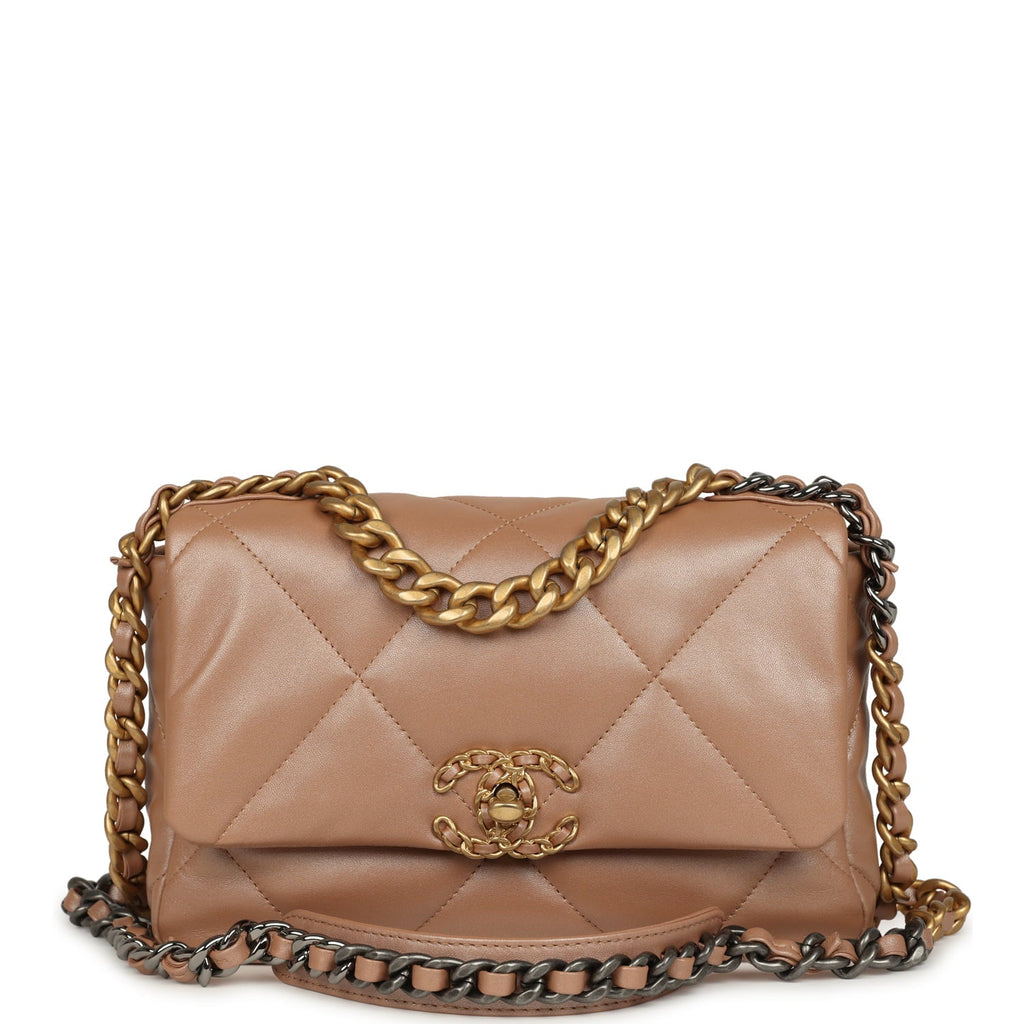 chanel-medium-19-flap-bag-pearly-beige-shiny-lambskin-mixed-metal-metal