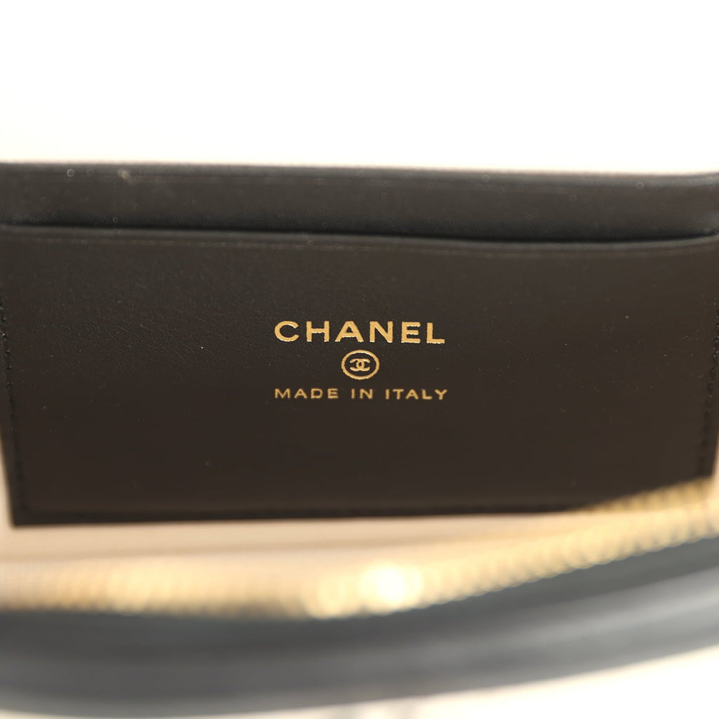 chanel-coco-beach-top-handle-long-vanity-case-with-chain-ecru-tweed-and-black-calfskin-gold-metal