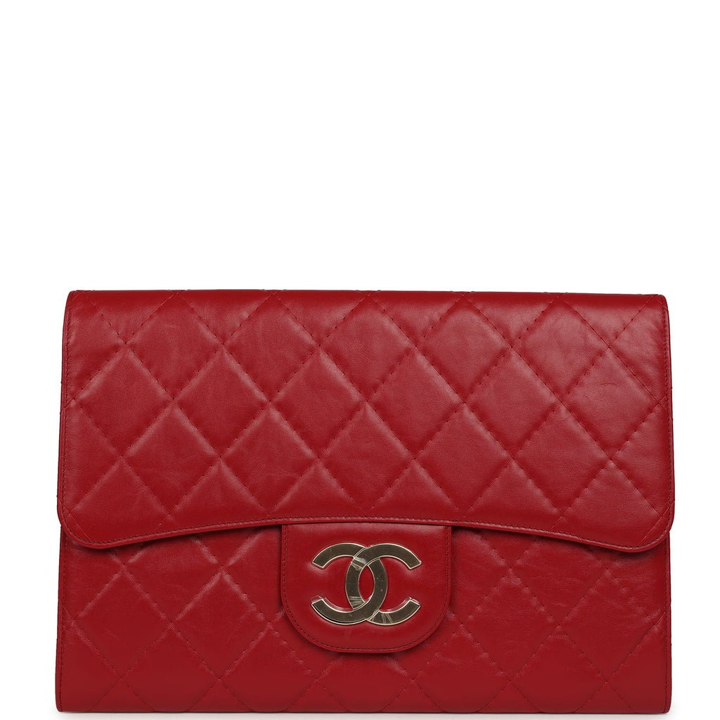 chanel-xxl-cc-clutch-red-shiny-crumpled-calfskin-gold-metal-1