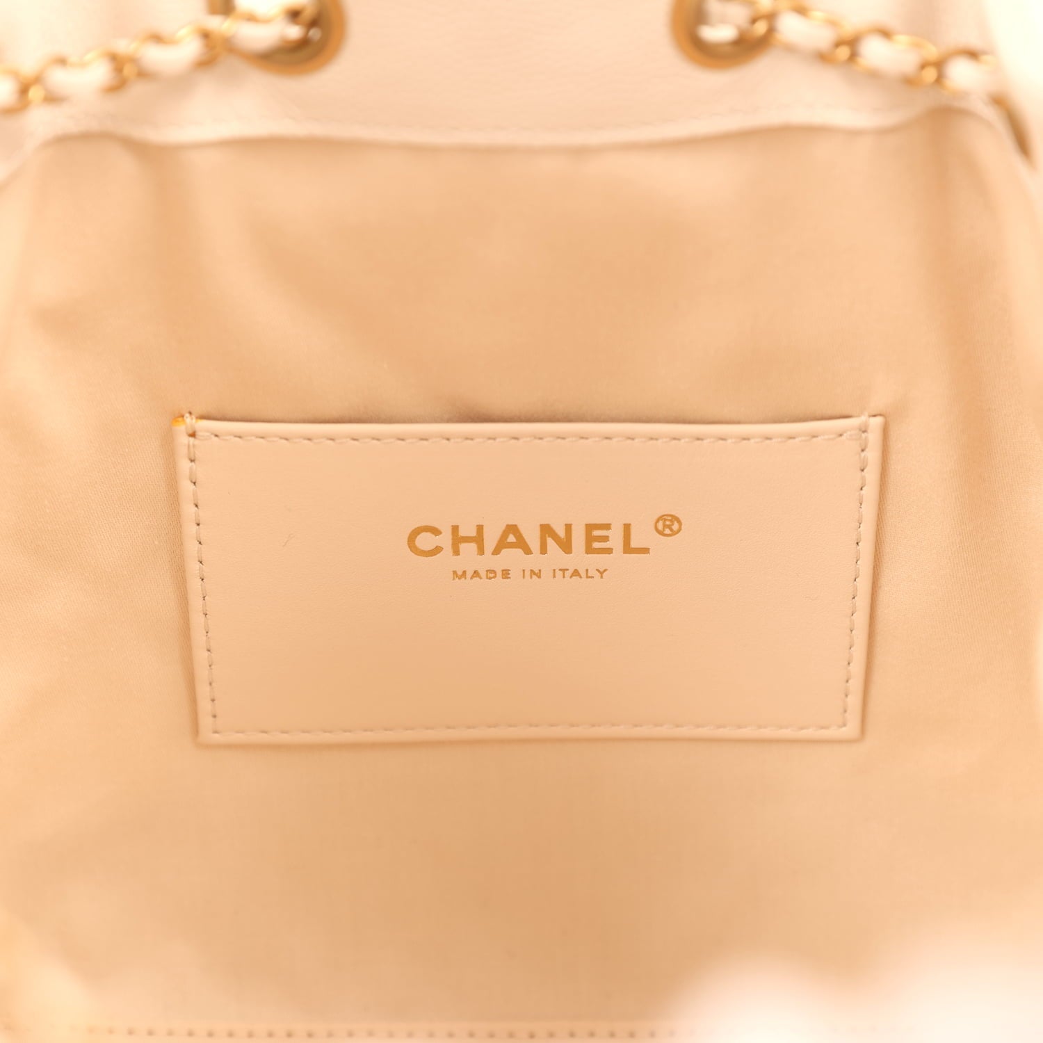 chanel-small-25-hobo-bag-white-caviar-antique-gold-metal-10