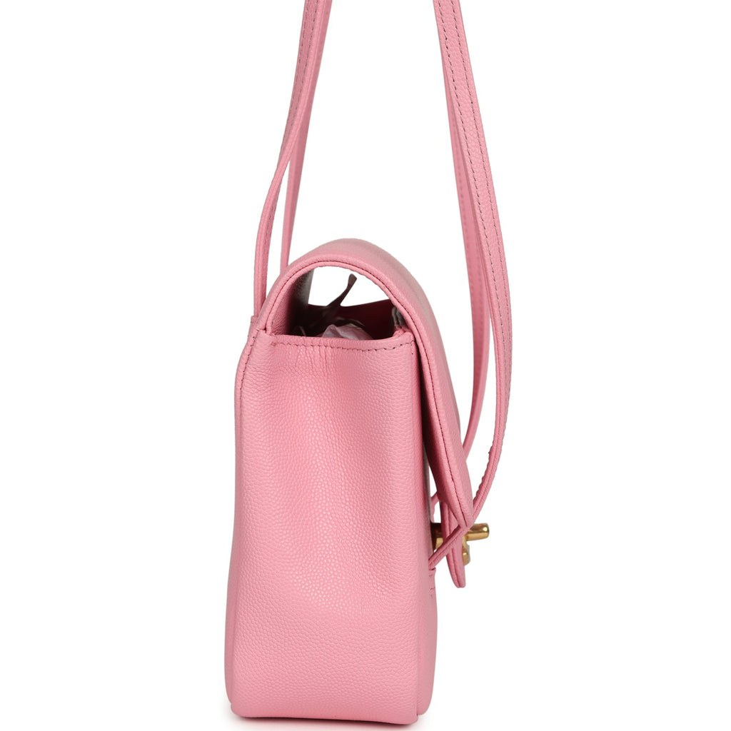 chanel-small-preppy-coco-flap-bag-pink-shiny-caviar-brushed-gold-metal