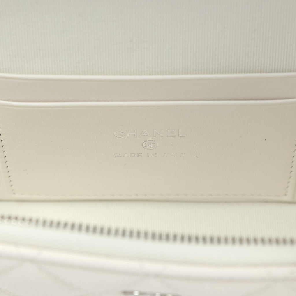 chanel-top-handle-long-vanity-case-with-chain-white-shiny-caviar-silver-metal