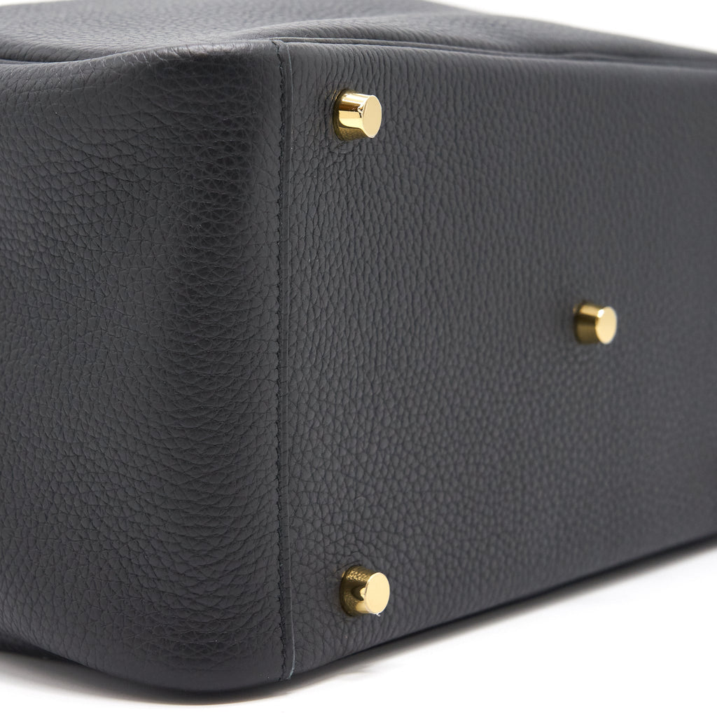 hermes-lindy-30-black-ghw-stamp-d