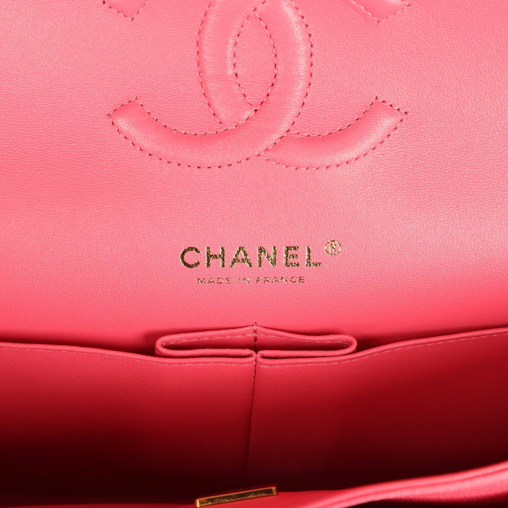 pre-owned-chanel-medium-classic-double-flap-bag-dark-pink-shiny-caviar-gold-metal