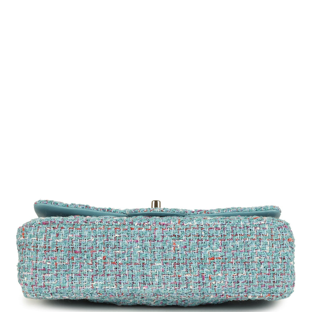 chanel-medium-classic-double-flap-bag-blue-multi-tweed-light-gold-metal
