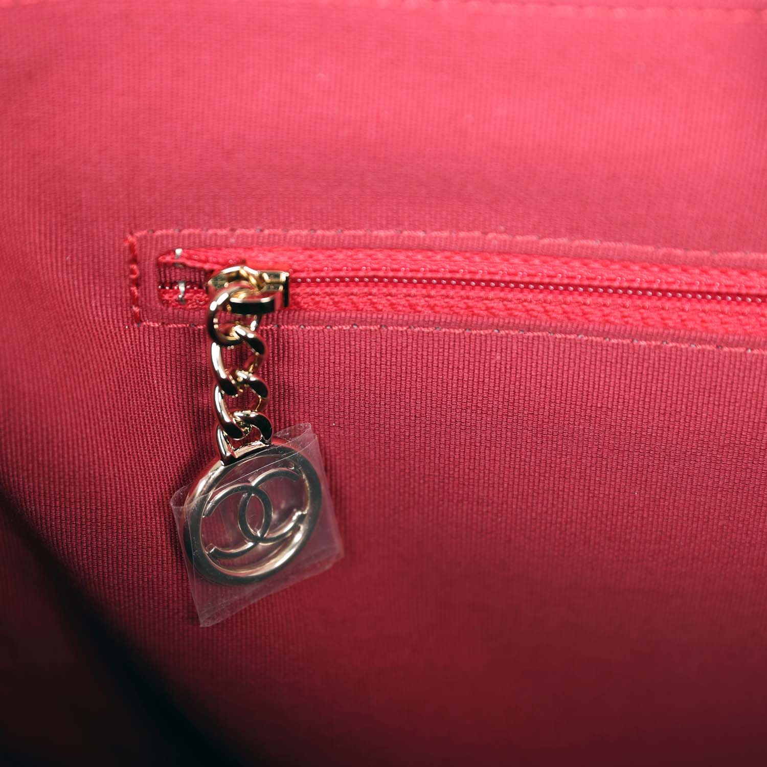 chanel-medium-deauville-shopping-tote-grey-and-pink-tropical-floral-velvet-light-gold-metal