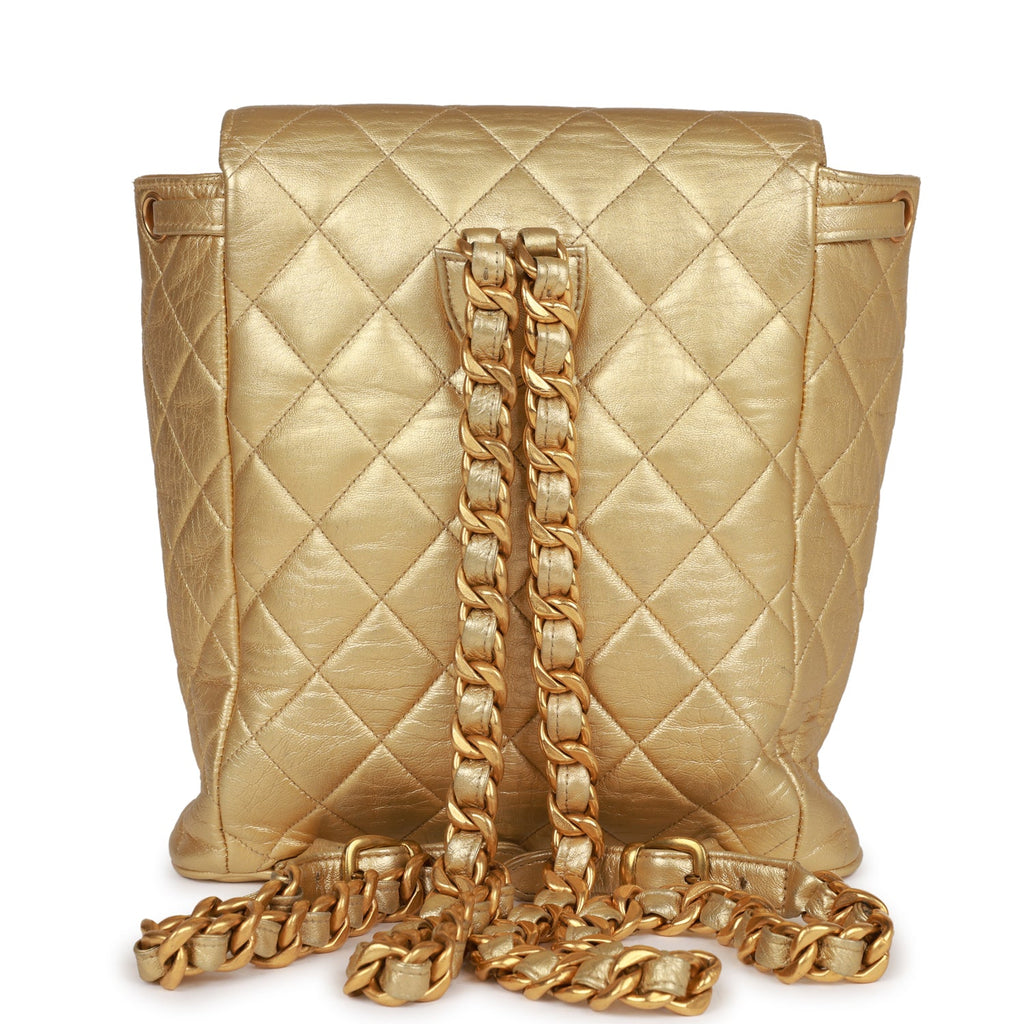 vintage-chanel-duma-backpack-gold-metallic-lambskin-gold-metal