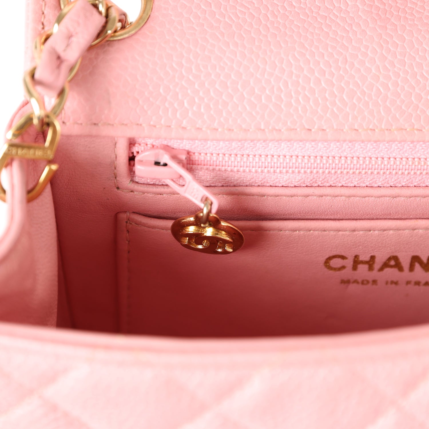 vintage-chanel-mini-square-flap-pink-caviar-gold-metal