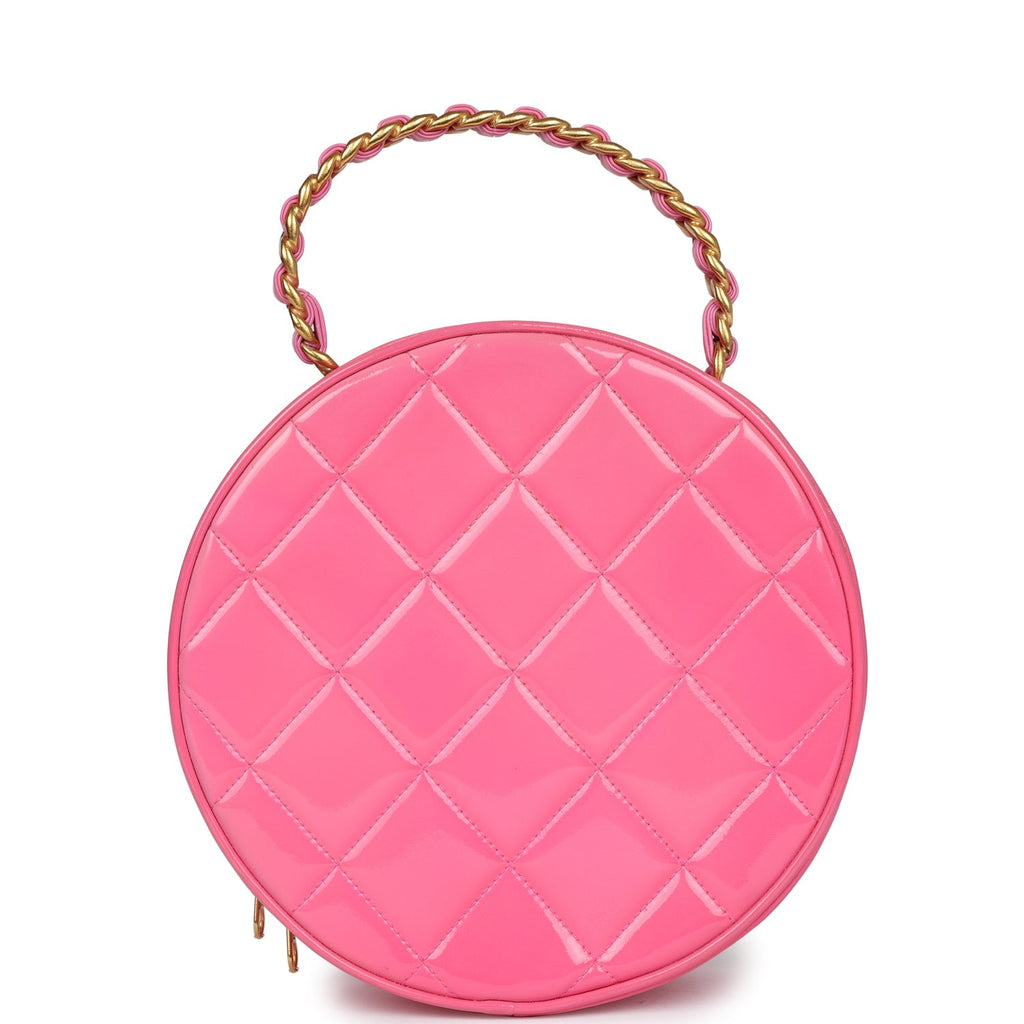 vintage-chanel-round-vanity-bag-pink-and-black-patent-leather-antique-gold-metal-1