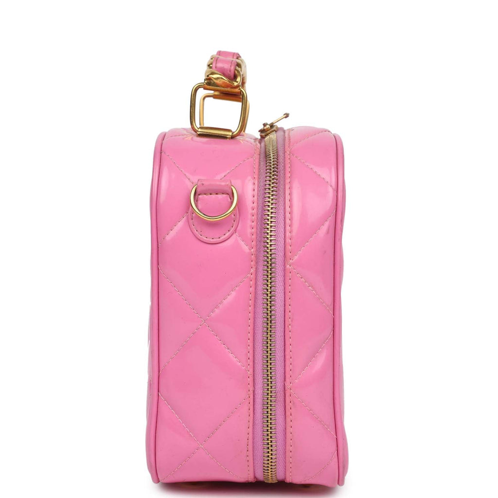 vintage-chanel-lunchbox-vanity-bag-pink-patent-gold-metal