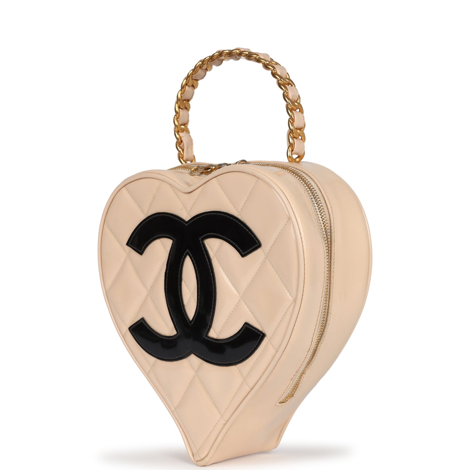 vintage-chanel-heart-vanity-bag-beige-and-black-patent-antique-gold-metal