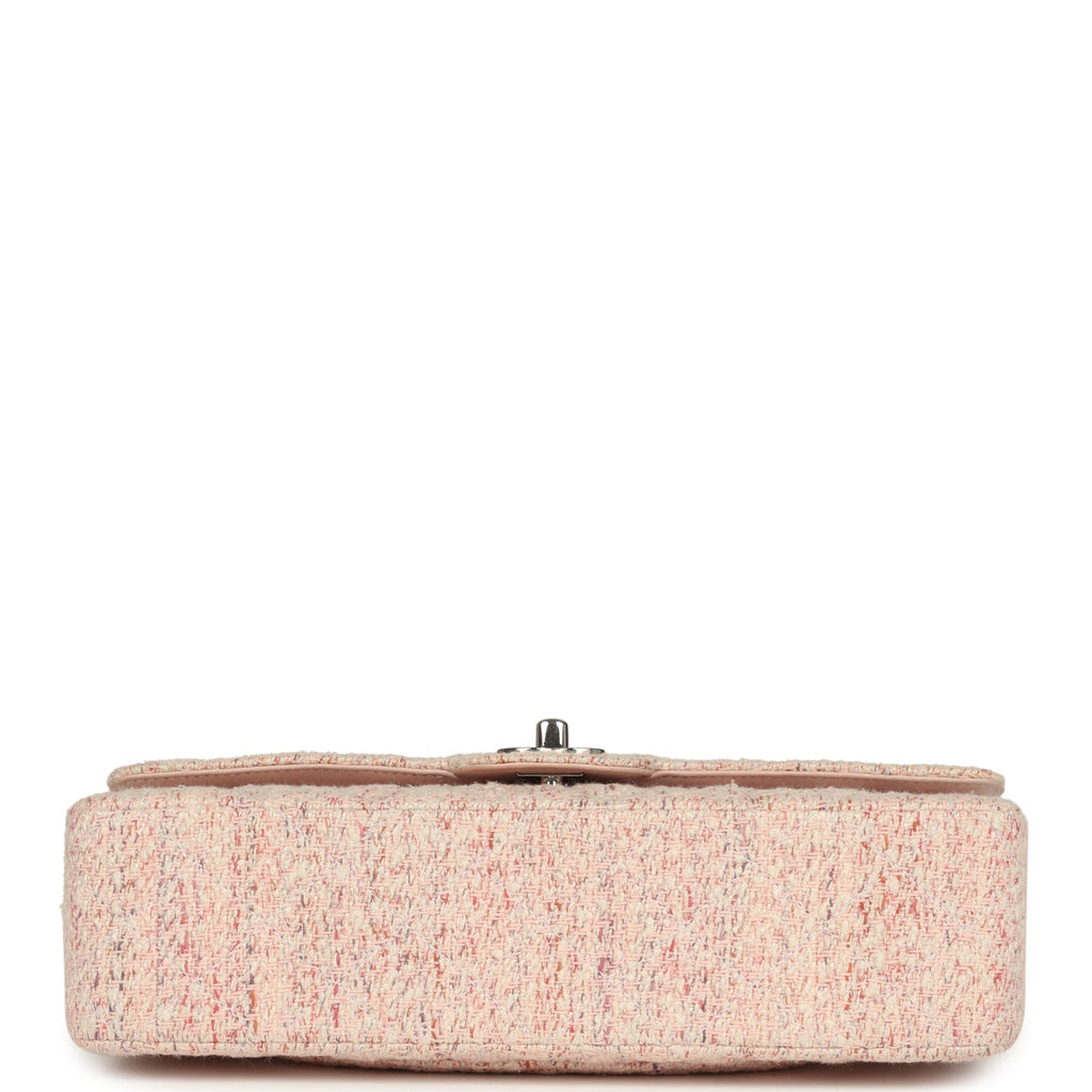 vintage-chanel-medium-classic-double-flap-bag-light-pink-and-white-tweed-silver-metal