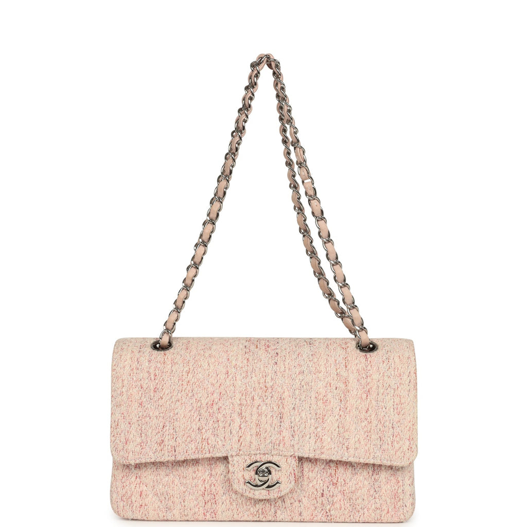 vintage-chanel-medium-classic-double-flap-bag-light-pink-and-white-tweed-silver-metal