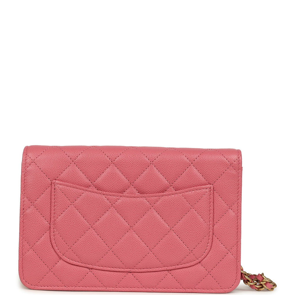 chanel-classic-wallet-on-chain-woc-pink-caviar-brushed-gold-metal