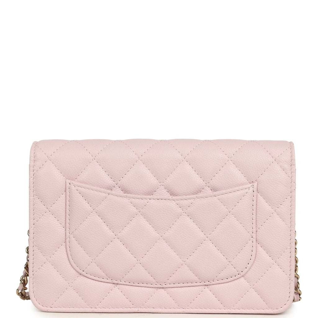 chanel-wallet-on-chain-woc-light-pink-caviar-light-gold-metal-2