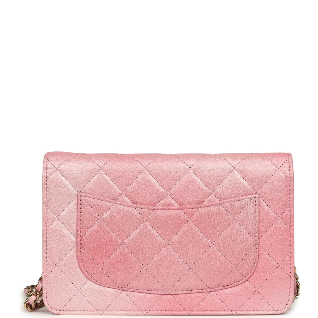 chanel-classic-wallet-on-chain-ombre-pink-shiny-goatskin-light-gold-metal