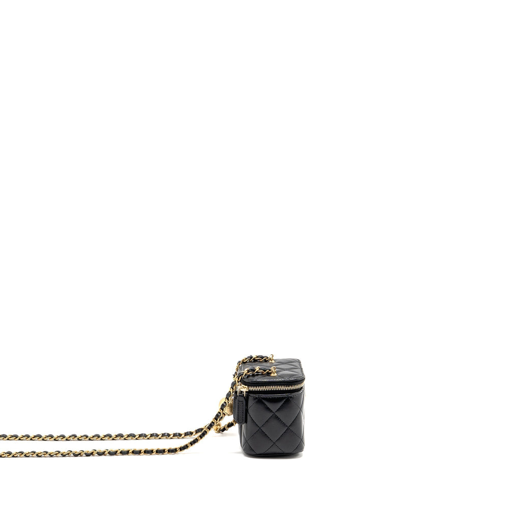 chanel-pearl-crush-mini-vanity-with-chain-lambskin-black-ghw-microchip-1