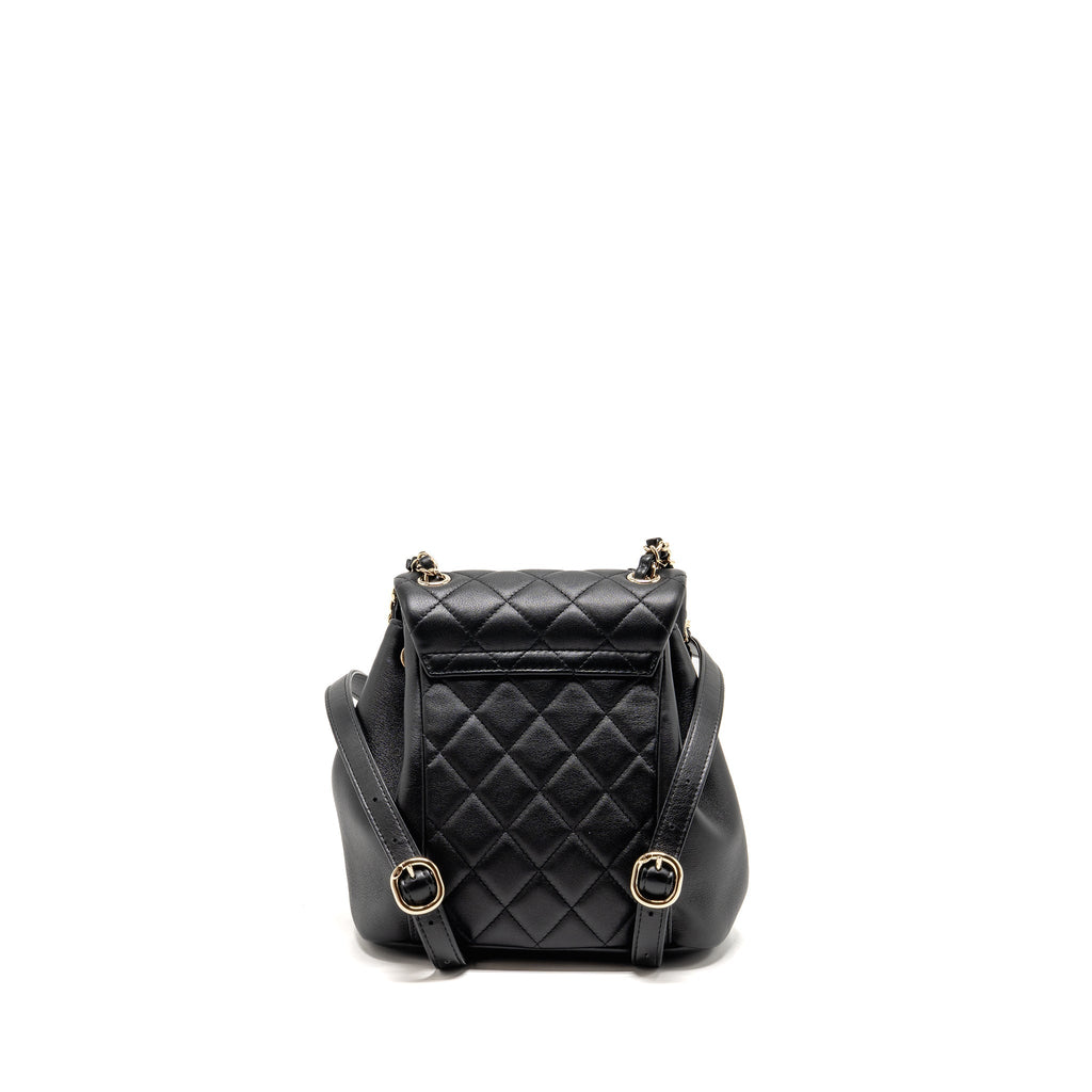 chanel-mini-duma-backpack-calfskin-black-lghwmicrochip