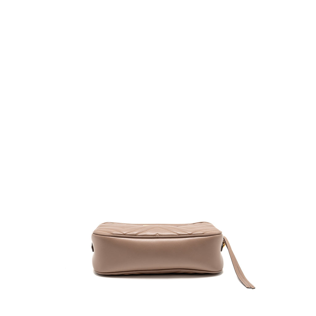 gucci-small-gg-marmont-camera-bag-matelasse-chevron-leather-pink-ghw