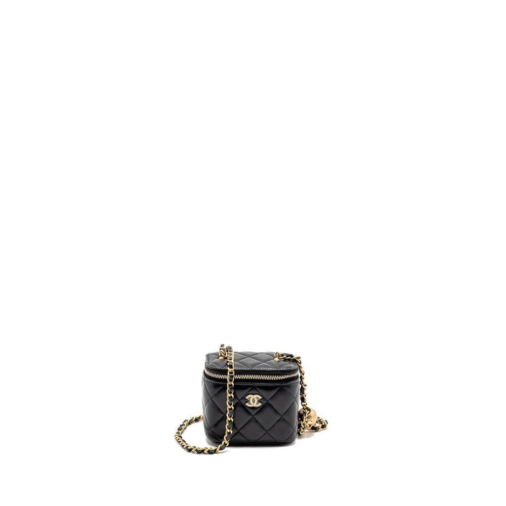 chanel-pearl-crush-mini-vanity-with-chain-lambskin-black-ghw-microchip-1