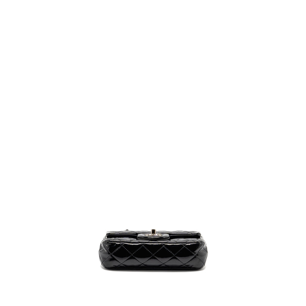 chanel-17c-click-label-shoulder-bag-calfskin-light-pink-lghw-copy